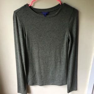 Long sleeve top